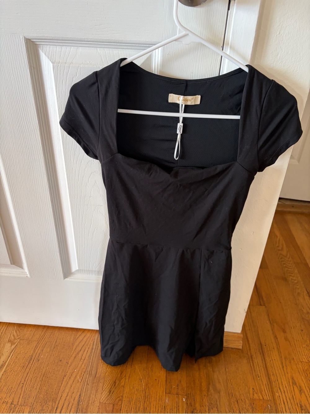 Black Short Sleeve Square Neck Mini athletic Dress